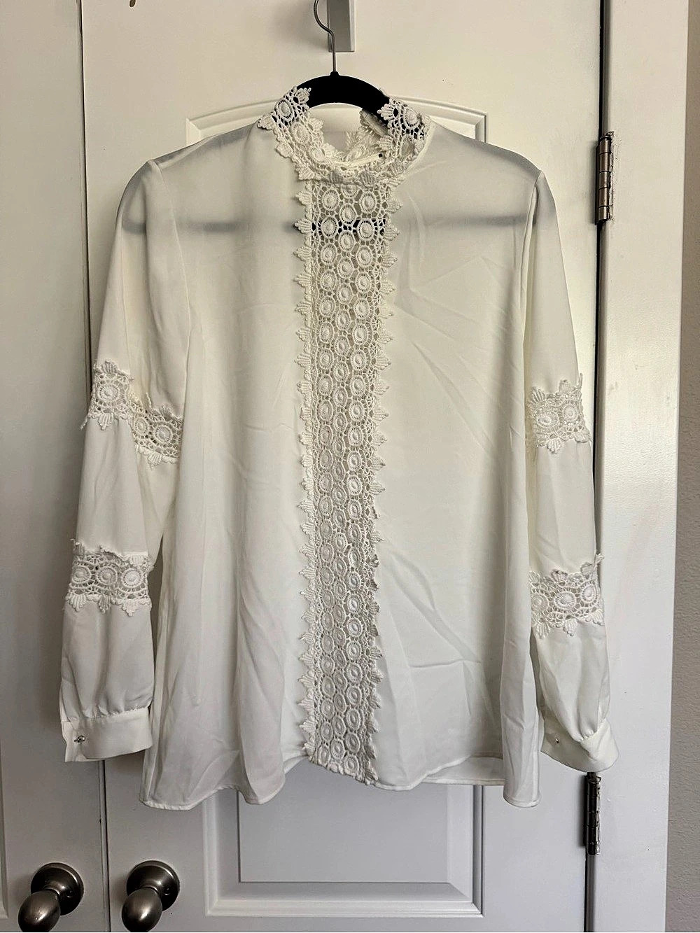 Anne Fontaine Rufina Lace Trim Blouse in White Size 44 - Picture 2 of 8